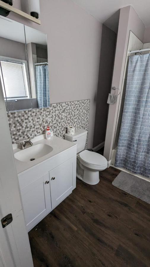 Private Room And Bathroom 프로비던스 외부 사진