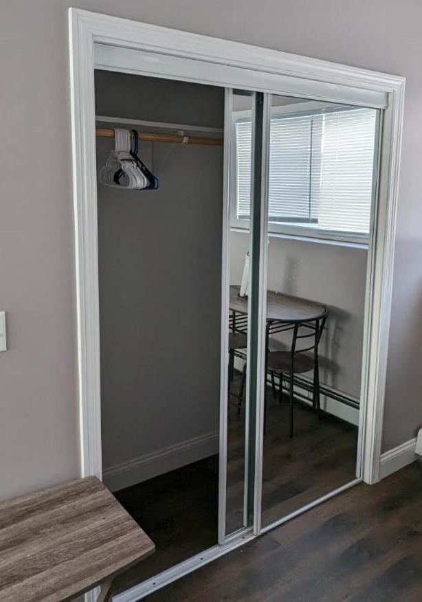Private Room And Bathroom 프로비던스 외부 사진